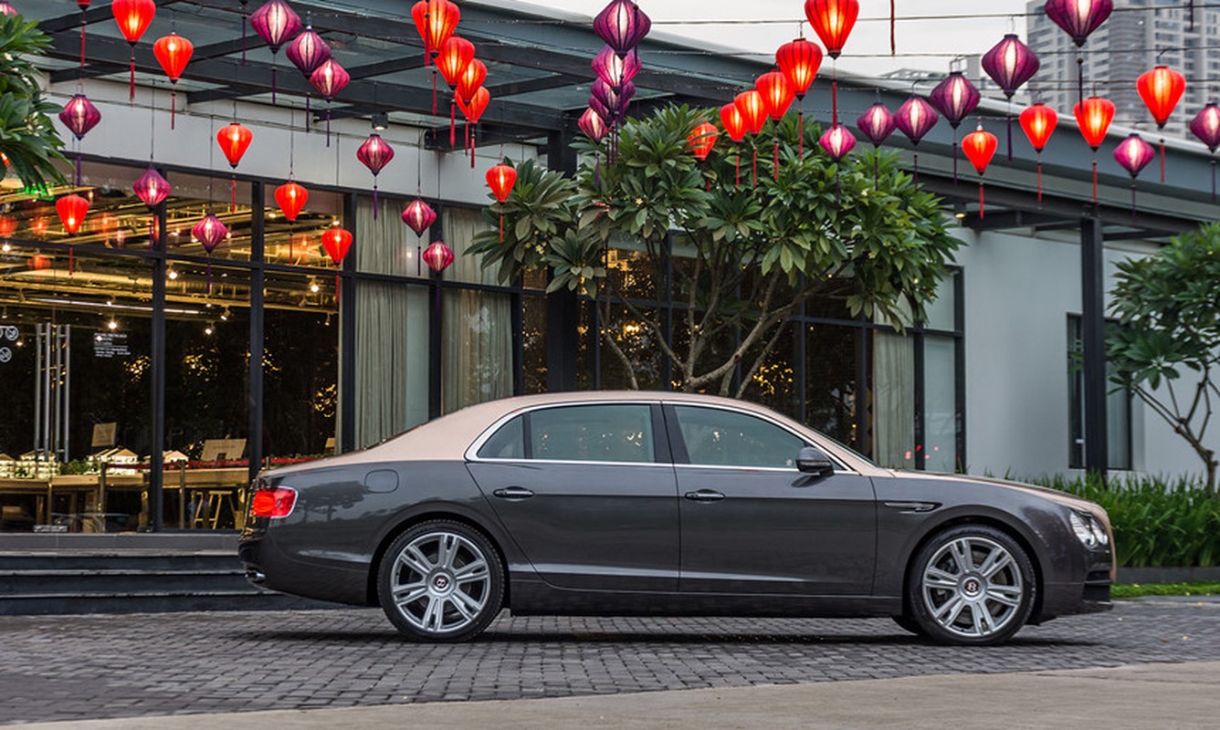 Bentley Flying Spur V8 tien ty &quot;hang hiem&quot; tai Ha thanh-Hinh-2